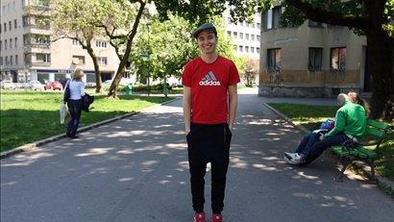 Blaž Čuk: Pot si bo krojil s črno barvo
