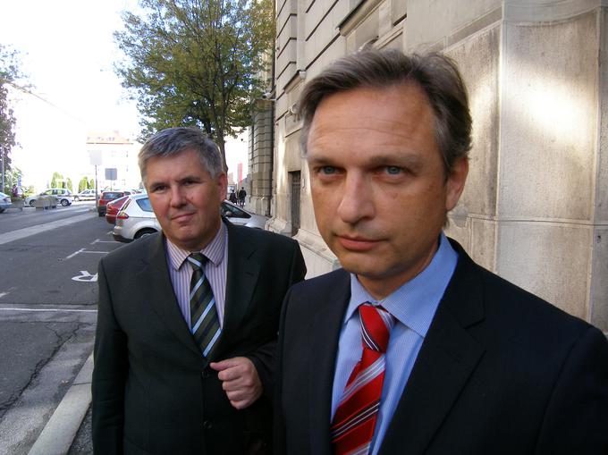 Ljubo Peče (desno), nekdanji prvi mož holdinga Zvon Dva in arhitekt posla na Hrvaškem | Foto: STA ,