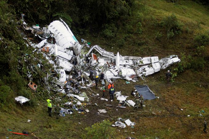 V letalski nesreči leta 2016 v Kolumbiji je umrla celotna ekipa brazilskega nogometnega kluba Chapecoense. | Foto: Reuters