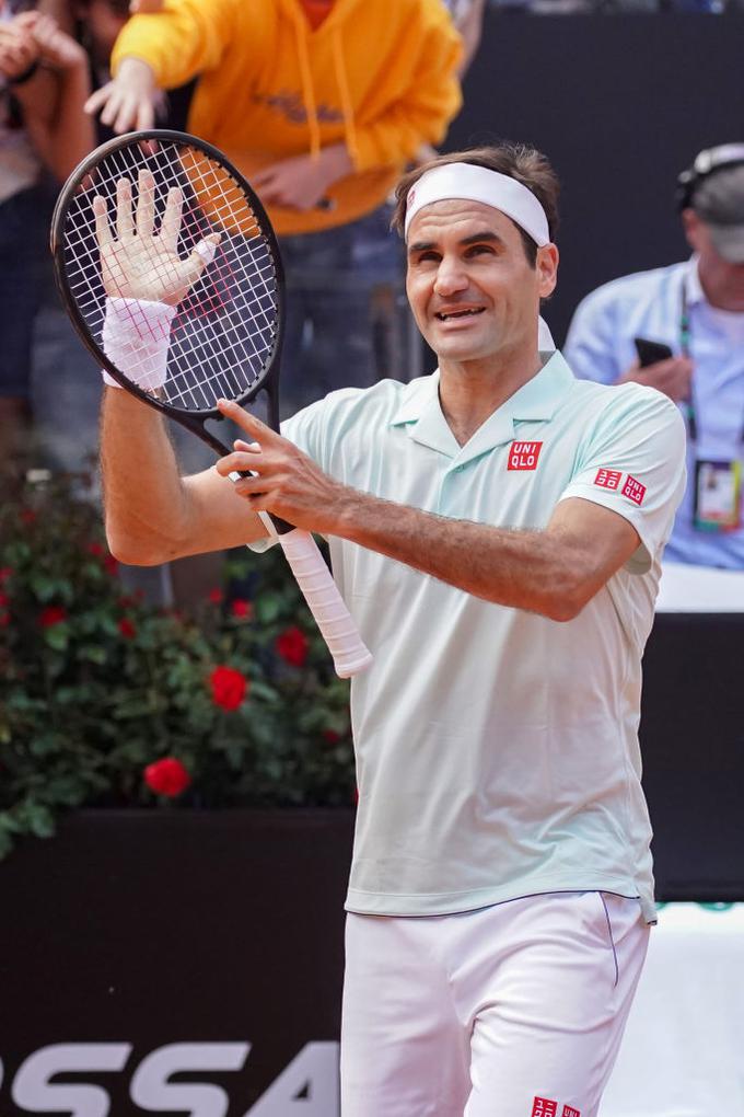 Italijanski navijači obožujejo Rogerja Federerja. | Foto: Gulliver/Getty Images