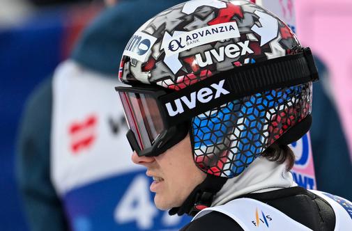 Lindvik pred vrnitvijo tarča sovražnih sporočil