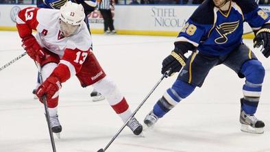 Detroit brez Muršaka zmagal v St. Louisu