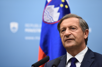 Karl Erjavec: Bolj ko me napadajo, bolj uživam