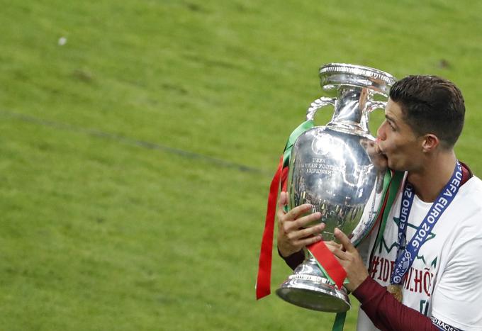 Želi si, da bi, podobno kot njegov prijatelj Cristiano Ronaldo, Portugalski prinesel evropski naslov. | Foto: Reuters