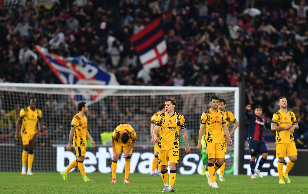 Inter | Vodilni Inter je izgubil v Bologni, boj za naslov prvaka v Italiji bo še zelo vroč. | Foto Reuters