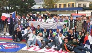 Slovenski navijači že preplavili Teplice