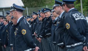 Vlada bo vpoklicala rezervne policiste