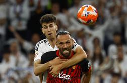 V živo: Real Madrid nocoj izgubi in Barcelona je prvak?