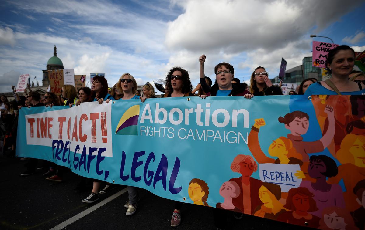 Splav na Irskem | Foto Reuters