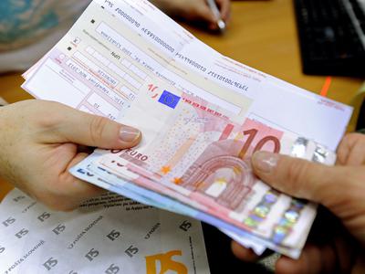 Med velikonočnimi prazniki mirovanje medbančnih plačil