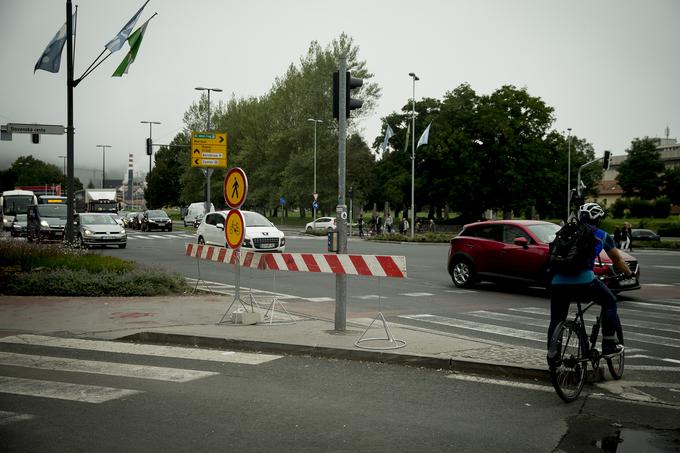 križišče, kolesarjenje | Foto: Ana Kovač