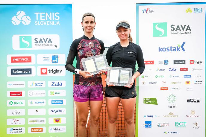 tenis Krško | Aneta Kucmova je v finalu s 7:5, 6:1 premagala Kristino Novak. | Foto Vid Ponikvar
