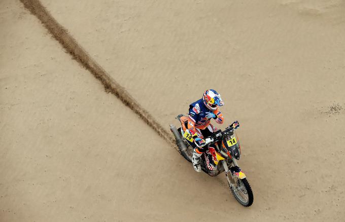 Med motoristi je Dakar osvojil Britanec Sam Sunderland.  | Foto: Reuters