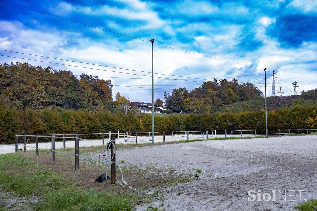 Pedagoško raziskovalni center za konjerejo Krumperk