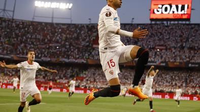Sevilla izločila Manchester United, Roma šele po podaljšku Feyenoord