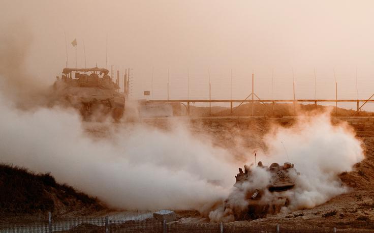 Izraelski zračni napadi v Gazi so danes zahtevali najmanj 30 življenj. | Foto: Reuters