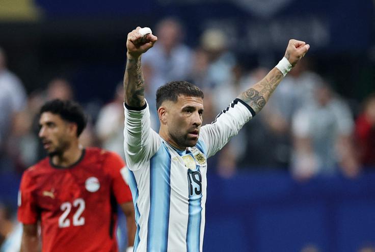 Nicolas Otamendi je zbral za izbrano vrsto Argentine 139 nastopov. | Foto: Reuters