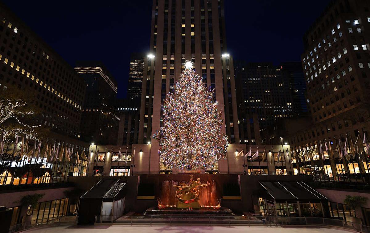 Rockerfeller Center, božična jelka, božična smreka, novoletna smreka | Božična jelka v Rockerfellerjevem centru v New Yorku.  | Foto Shutterstock