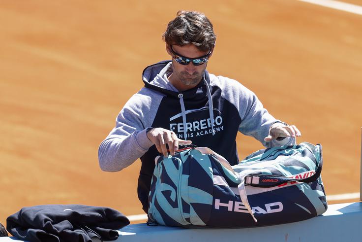Juan Carlos Ferrero je pripravil kovčke. | Foto: Guliverimage