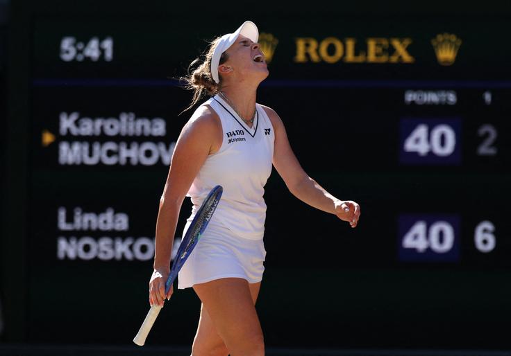 Linda Noskova je tik pred osvojitvijo Wimbledona doživela pravi psihološki kolaps. | Foto: Reuters