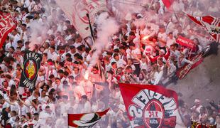 Köln in HSV se vračata v bundesligo, v kvalifikacije Elversberg