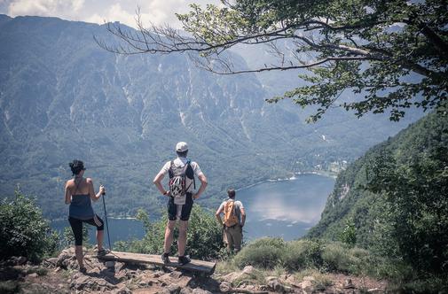 Gremo v hribe – občudovat in varovat naravo!