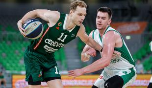 Cedeviti Olimpiji v Stožicah uspelo: 22. naslov državnih prvakov je v njihovih rokah