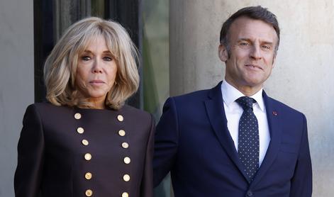 Zakonca Macron bosta na sodišču znanstveno dokazala, da je Brigitte ženska