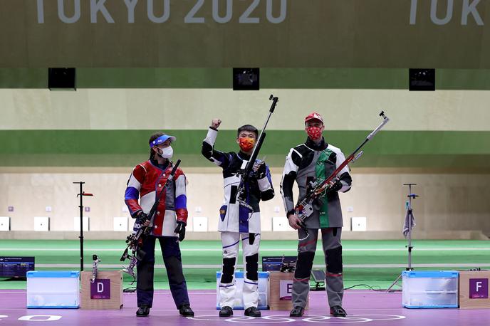 Changhong Zhang | Changhong Zhang  je do zlata prišel s svetovnim rekordom. | Foto Reuters