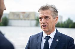 Golob na obisku pri nemškem kanclerju Merzu