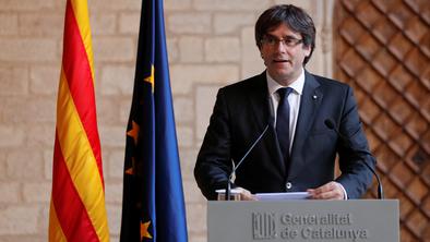 Katalonijo lahko vodim iz Belgije, pravi Puigdemont