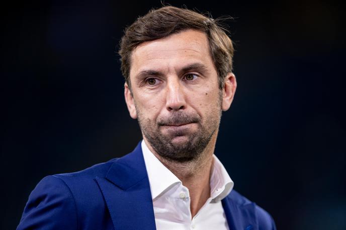 Darijo Srna | Darijo Srna spada med najboljše hrvaške nogometaše tega stoletja. Po koncu igralske kariere se je oprijel vloge direktorja, tako da skrbi za kadrovsko politiko pri Šahtarju. V zadnjih tednih je tako še kako prisoten v Sloveniji. | Foto Guliverimage