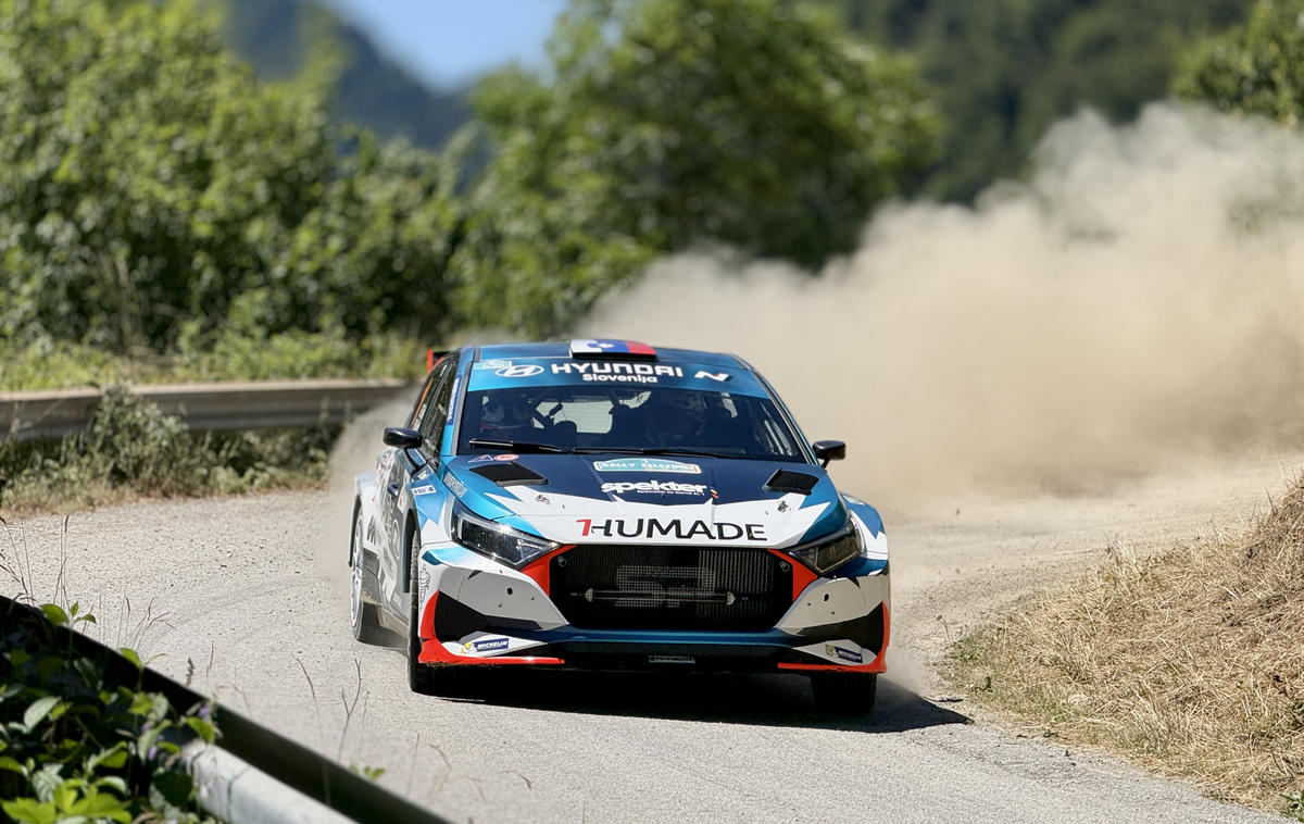 Reli Železniki 2025 | Zmagovalna posadka relija v Železnikih - Rok Turk in sovoznica Blanka Kacin (hyundai i20 rally2). | Foto Gregor Pavšič
