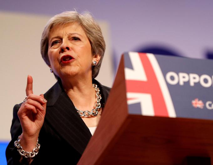 Theresa May ima v domačem parlamentu vse manj podpore. | Foto: Reuters