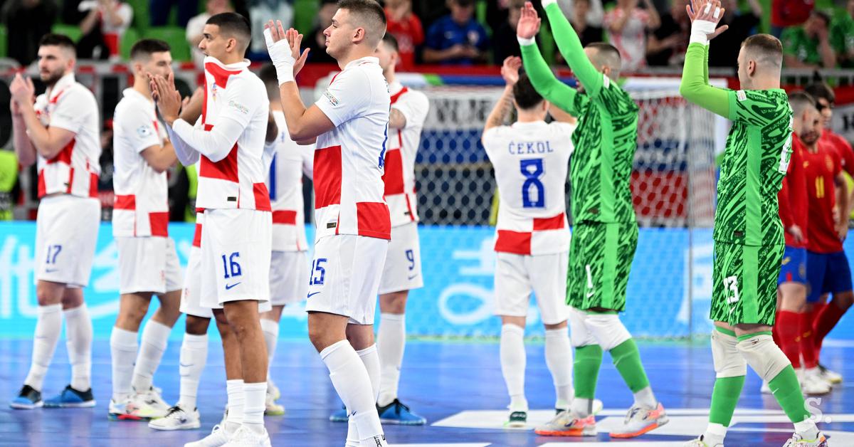 Hrvati zakuhali dramo v Stožicah, v sobotnem finalu se obeta poslastica Kép