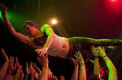 Na stage divingu z The Subways