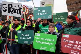 Protest kmetov v Berlinu