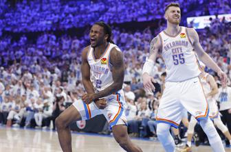 Polom v ligi NBA, kar 51 točk razlike