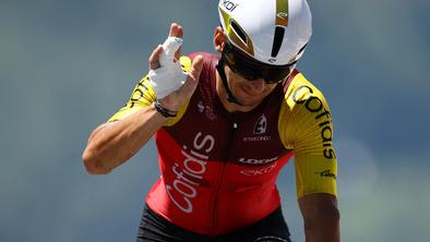 Neverjetna smola Bryana Coquarda: z zlomljenim prstom prevozil kronometer in nato odstopil #video