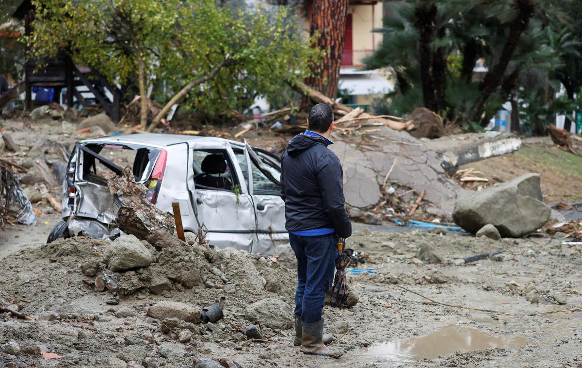 Ischia | Svet ministrov je minuli četrtek v Rimu sprejel sklep o preventivnih ukrepih proti naravnim nesrečam, kot so poplave in zemeljski plazovi. Tako bo za 139 projektov geološke varnosti na voljo 350 milijonov evrov, navaja avstrijska tiskovna agencija APA. | Foto Reuters