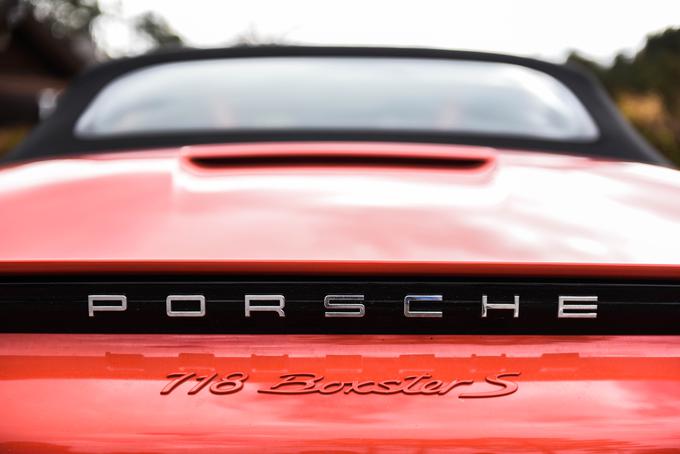 Z dodatkom 718 se je Porsche poklonil legendarnim dirkalnikom, ki so v petdesetih in šestdesetih letih zmagovali na dirki Le Mans in Targa Florio. | Foto: Gašper Pirman