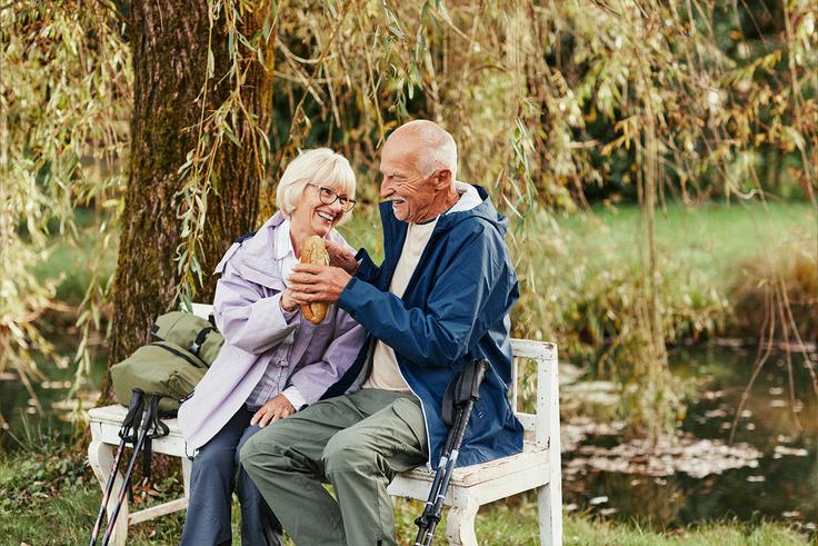 Z drobnimi vsakdanjimi pozornostmi si pokažemo, da nam je mar. | Foto: Spar
