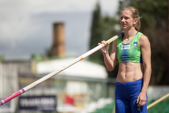 Tina Šutej je le za štiri centimetre zaostala za svojim slovenskim rekordom. | Foto: Peter Kastelic/ Sportida