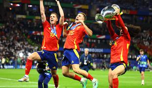 Španci pobrali smetano: šesterica v postavi Eura, zabili tudi najlepši gol