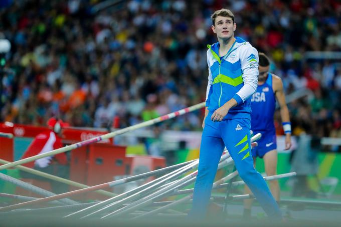 Robert Renner je leta 2015 postavil slovenski rekord s 5,70 metra. | Foto: STA ,