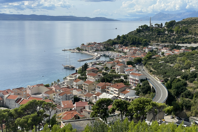 Toyota bz4x Makarska | Povratno potovanje z avtobusom od Žalca do Makarske bi družino stalo skoraj 600 evrov. | Foto Gregor Pavšič