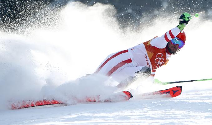 Marcel Hirscher je odstopil v prvem teku slaloma, tako da bo Pjongčang zapustil "le" z dvema zlatima medaljama. | Foto: Reuters
