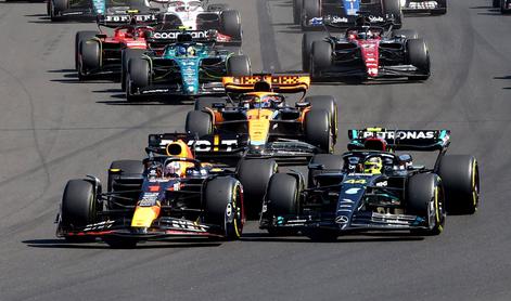 Rekordna zmaga Red Bulla, Hamilton: Žal mi je. Zas*** sem!
