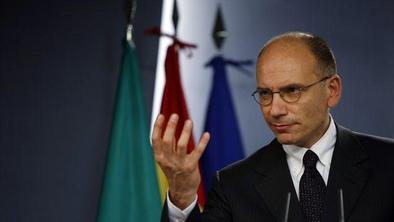 Letta s posegom v plače ministrov, ki so tudi poslanci