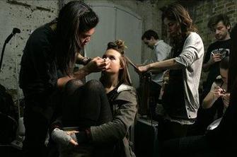 Christopher Kane raje dela z ženskami